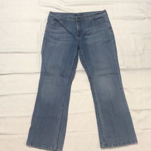 Bill Blass  Stretch Jeans